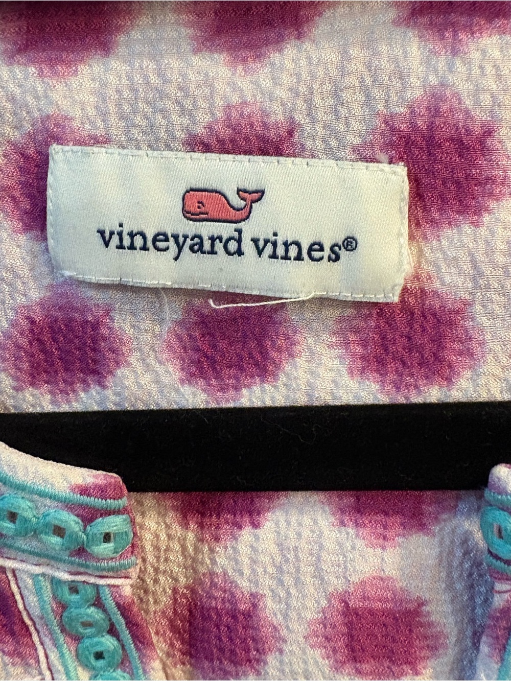 Vineyard Vines V neck dress - Picture 6 of 10